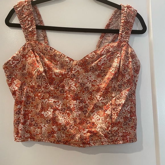 Floral crop top - Picture 1 of 1